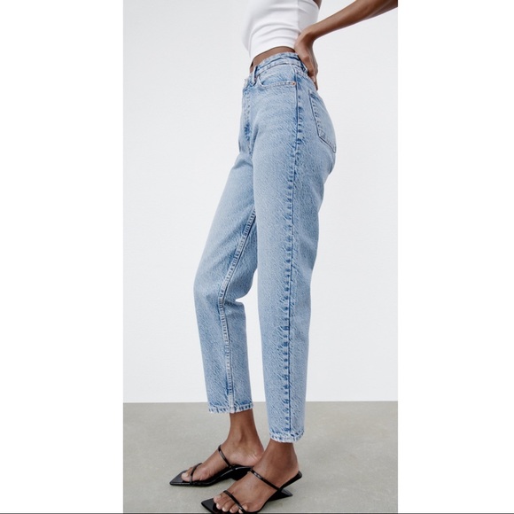 Zara Mom Fit Jeans - Picture 3 of 4